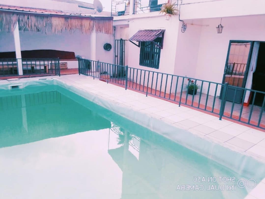 Appartement 2 Chambres Residence Avec Piscine Yaounde Exterior photo